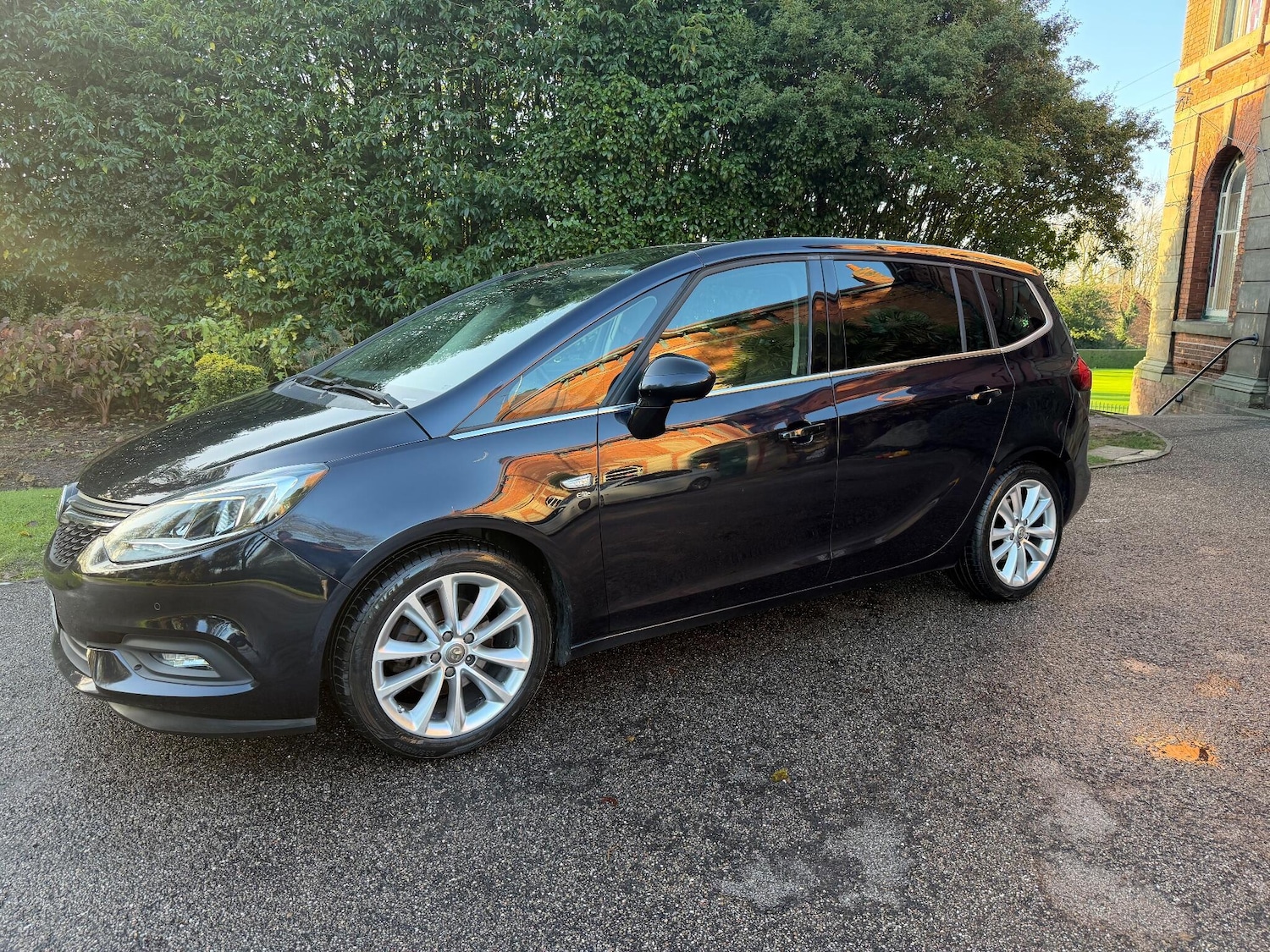 Used Vauxhall Zafira Tourer 2017 for sale - 76608166: Photo 7