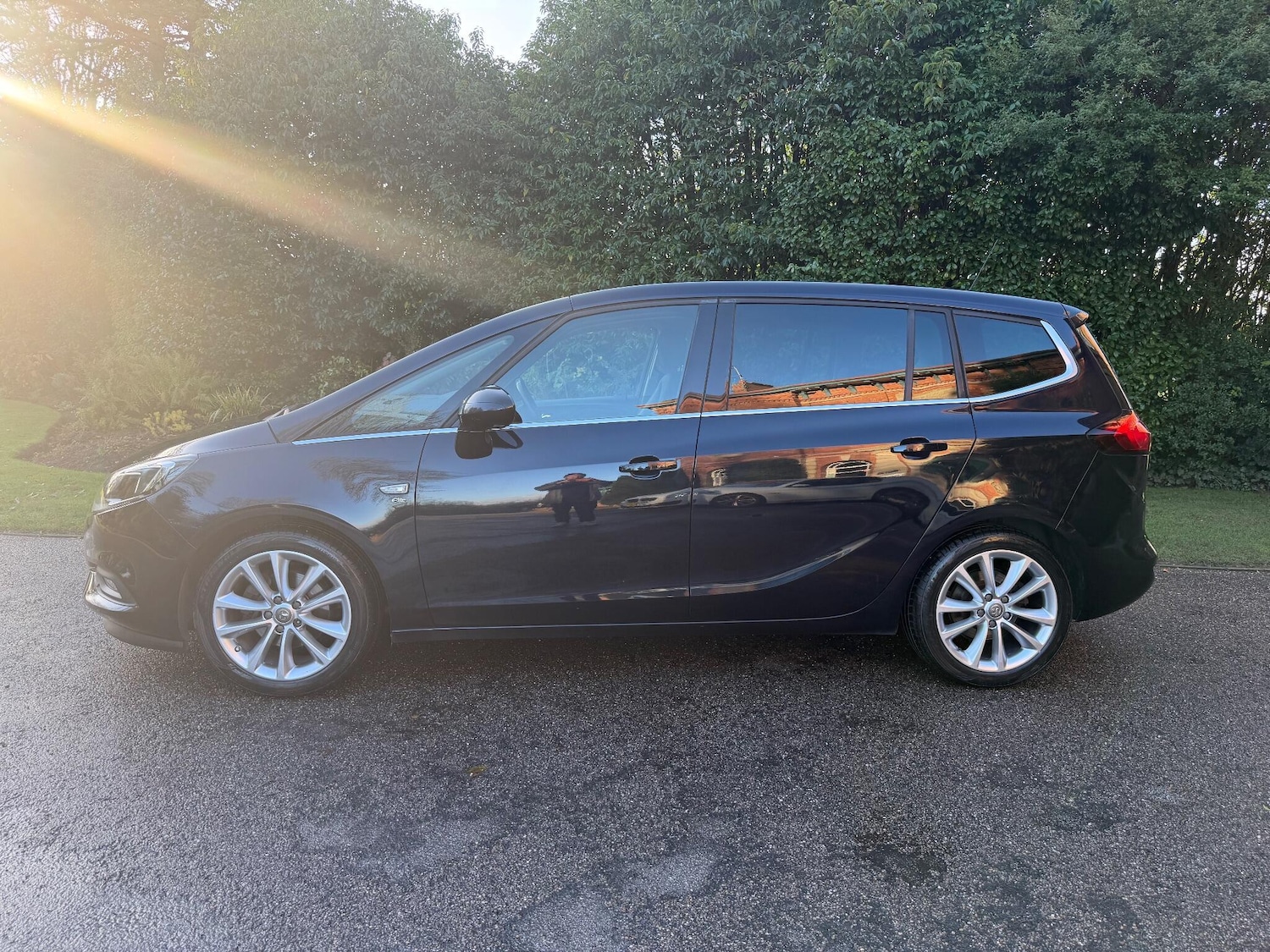 Used Vauxhall Zafira Tourer 2017 for sale - 76608166: Photo 8