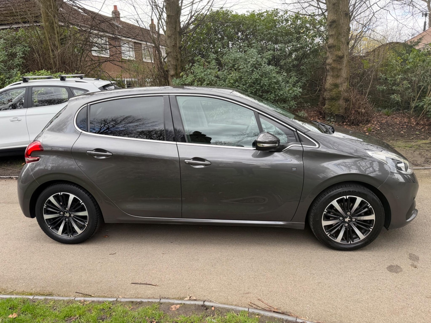 Used Peugeot 208 for sale - 77824587: Photo 13