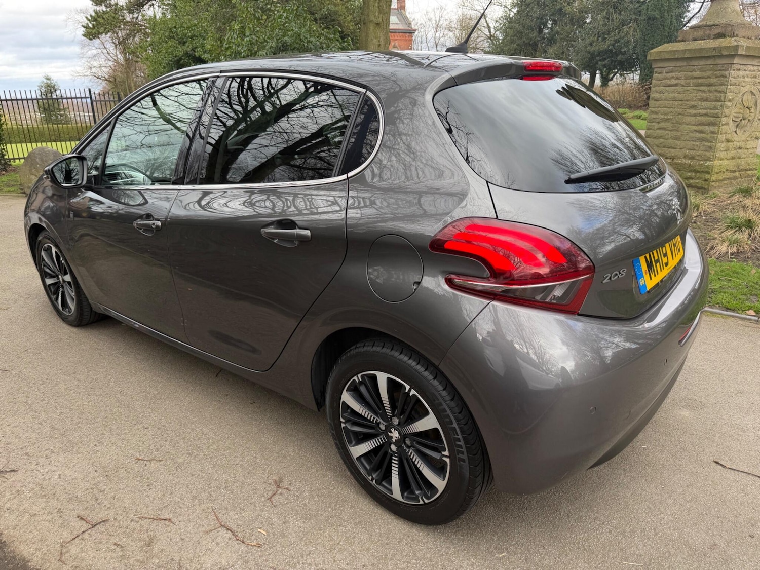 Used Peugeot 208 for sale - 77824587: Photo 8