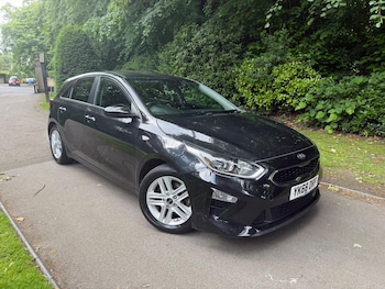 Used Kia Ceed 2019 for sale - 78922837: Photo
