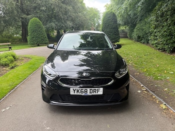 Used Kia Ceed 2019 for sale - 78922837: Photo