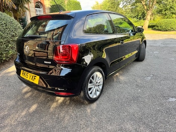 Used Volkswagen Polo 2015 for sale - 75588523: Photo