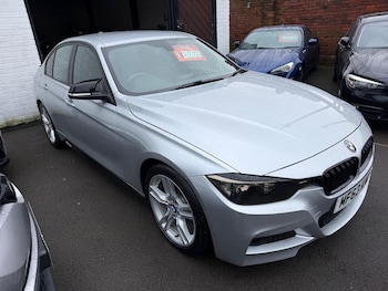 2013 (63) - 318d M Sport 4dr