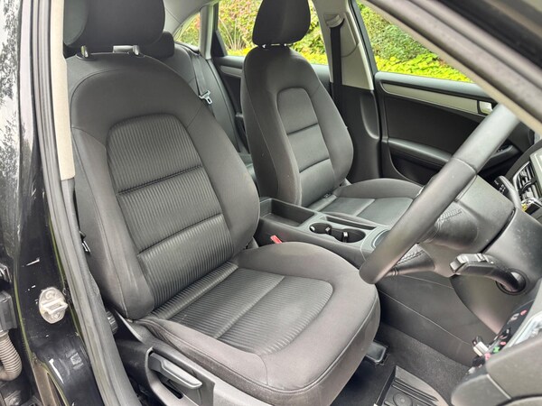 Used Audi A4 2010 for sale - 76085284: Photo 12