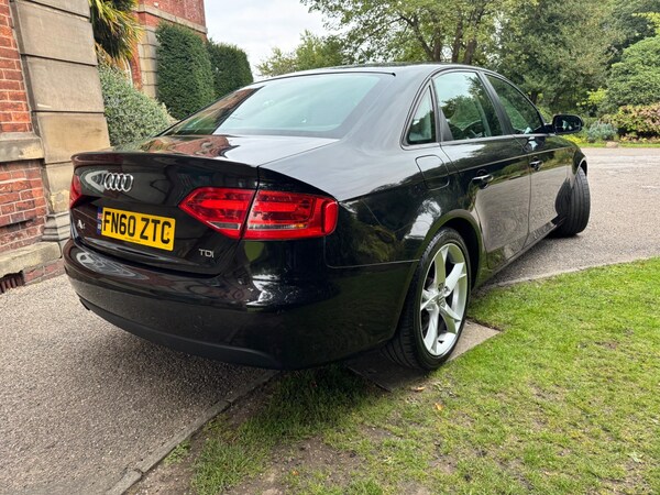 Used Audi A4 2010 for sale - 76085284: Photo 26