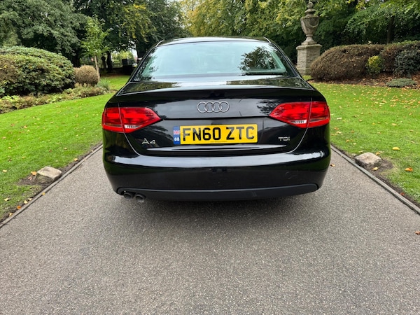 Used Audi A4 2010 for sale - 76085284: Photo 7