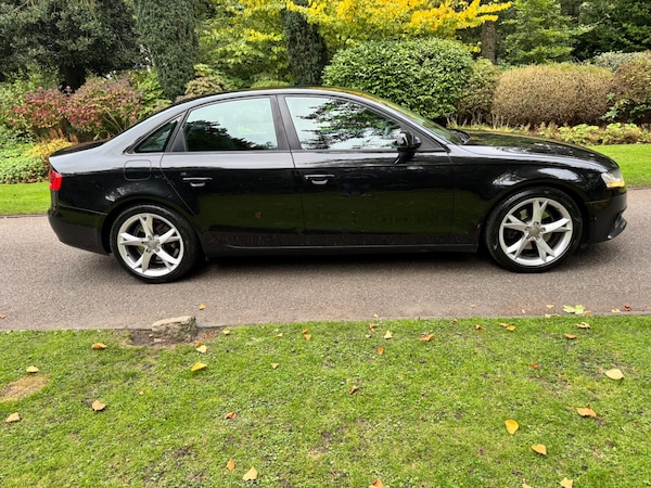 Used Audi A4 2010 for sale - 76085284: Photo 9