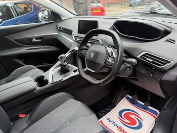 Used Peugeot 3008 2019 for sale - 78429860: Photo