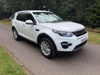Used Land Rover Discovery Sport 2019 for sale - 79634493: Photo