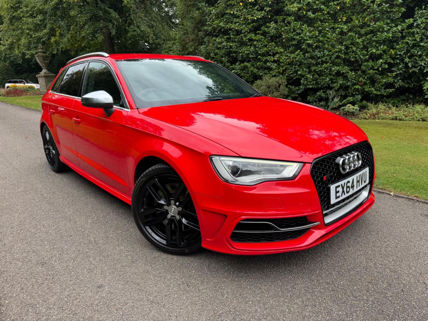 Used Audi A3 2014 for sale - 76918666: Photo 2