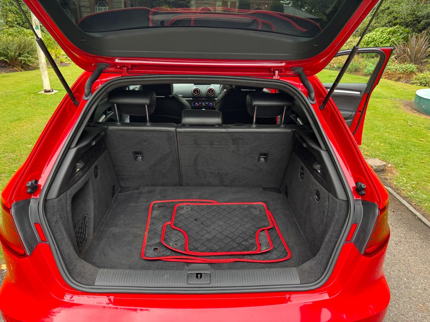 Used Audi A3 2014 for sale - 76918666: Photo 22