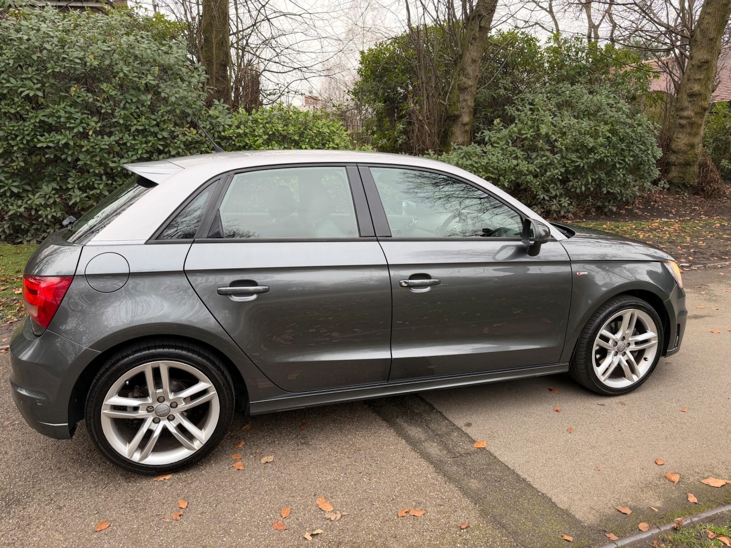 Used Audi A1 2014 for sale - 77343733: Photo 10