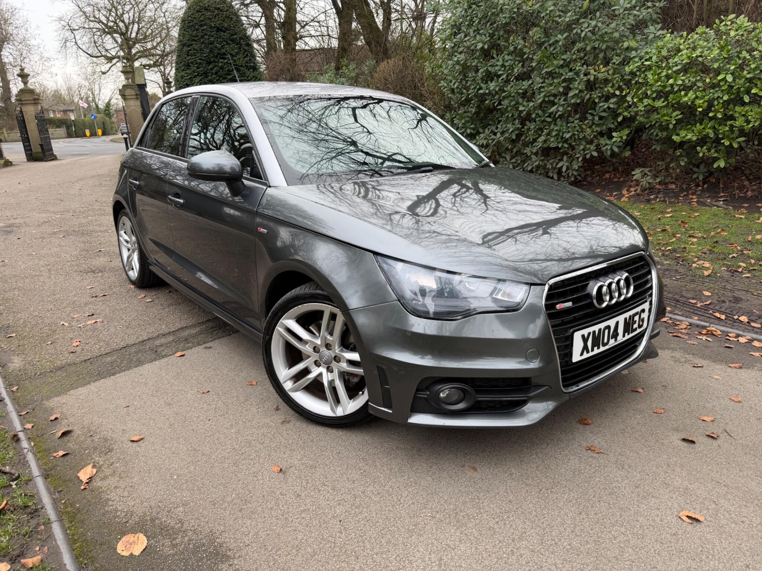 Used Audi A1 2014 for sale - 77343733: Photo 2