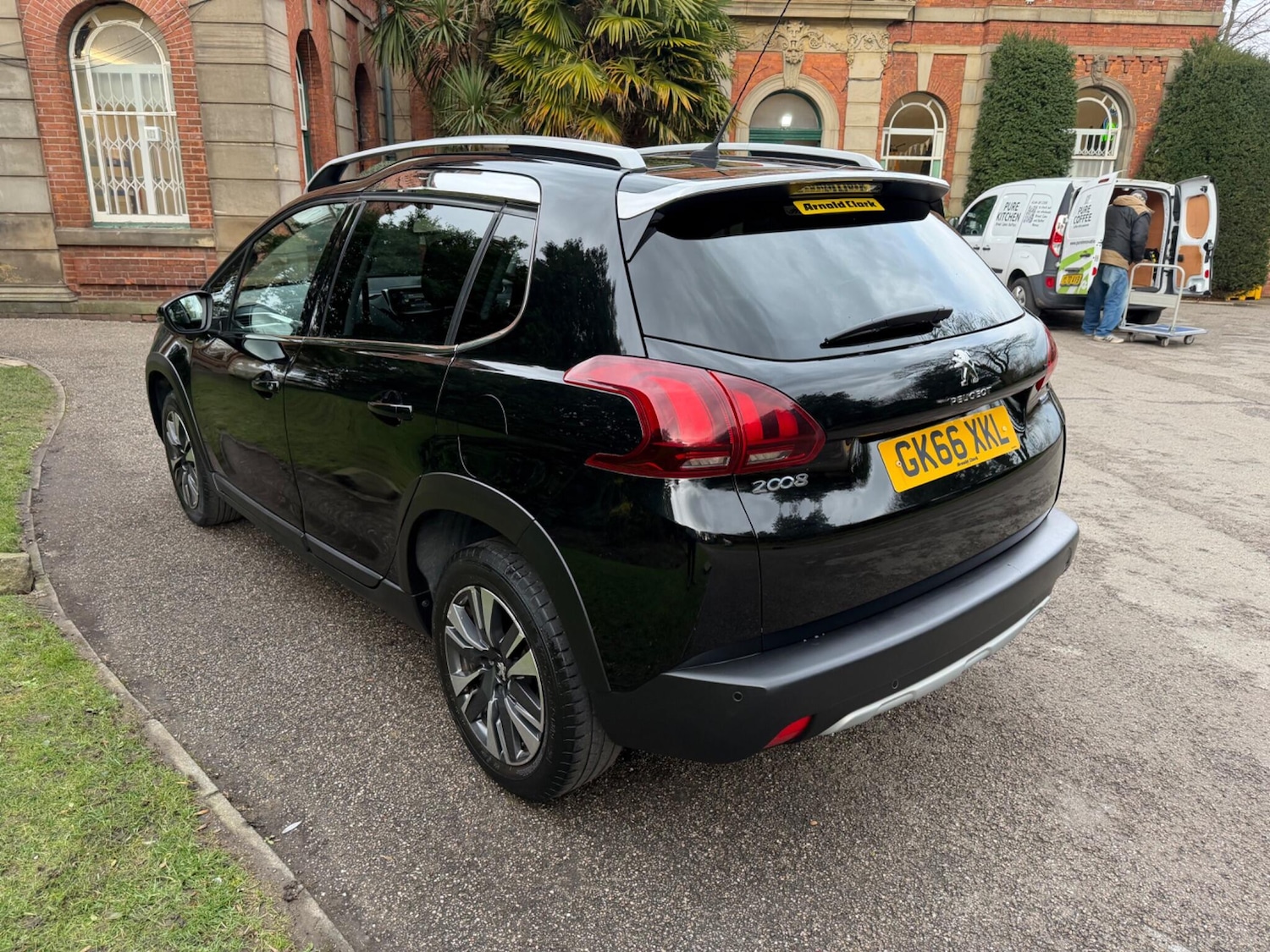 Used Peugeot 2008 2016 for sale - 77412158: Photo 9