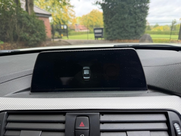 Used BMW 3 Series 2018 for sale - 76200061: Photo 23