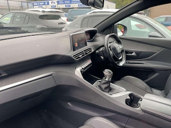 Used Peugeot 3008 2019 for sale - 76538722: Photo