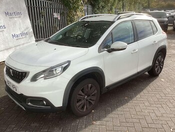 Used Peugeot 2008 2017 for sale - 76456990: Photo