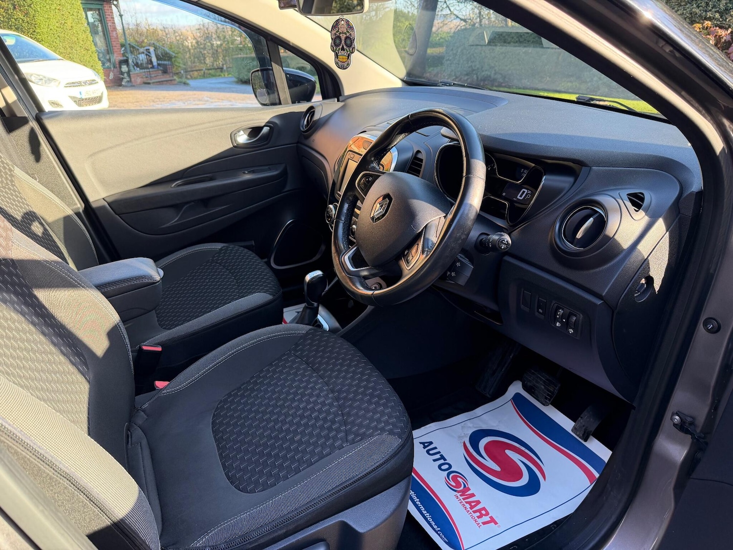 Used Renault Captur 2017 for sale - 76765655: Photo 14