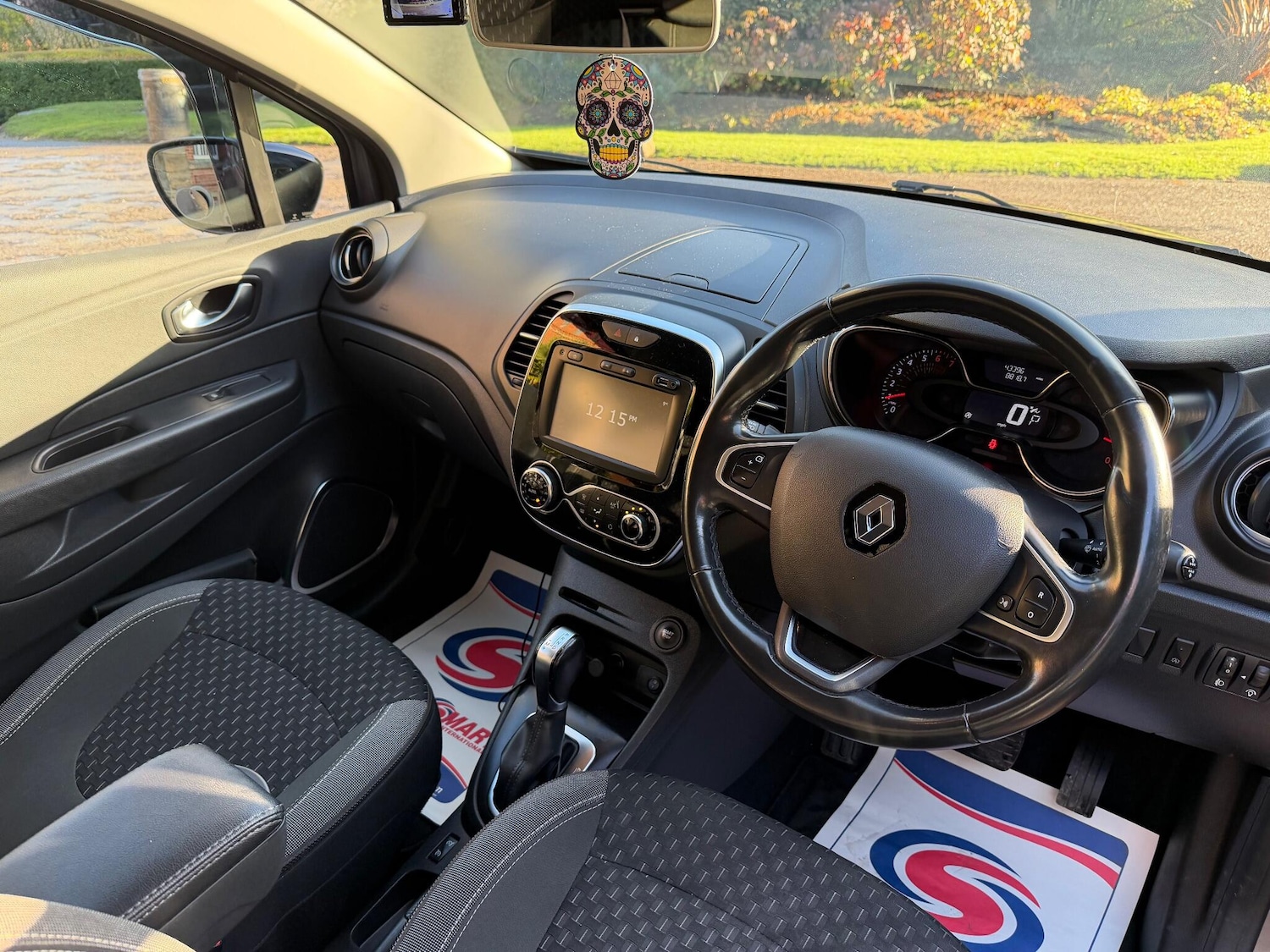 Used Renault Captur 2017 for sale - 76765655: Photo 16