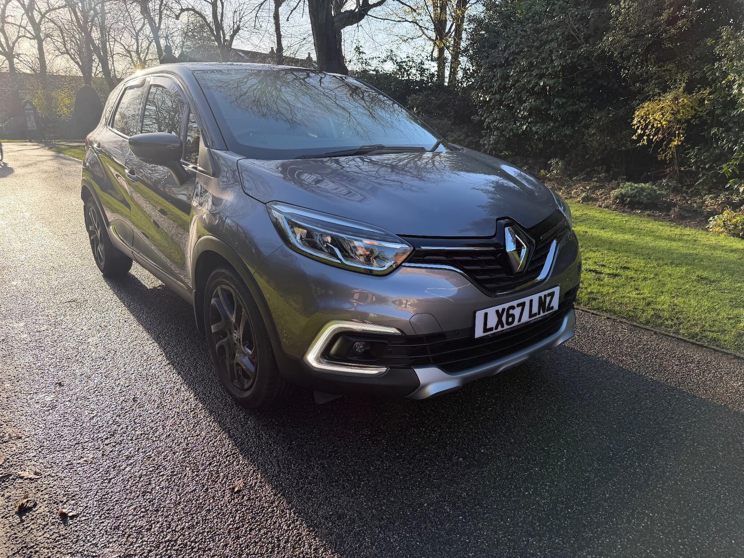 Used Renault Captur 2017 for sale - 76765655: Photo 4