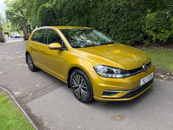 Used Volkswagen Golf 2017 for sale - 78859838: Photo