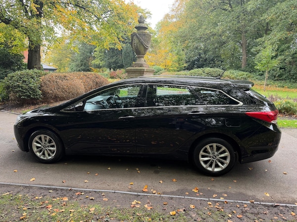 Used Hyundai i40 2015 for sale - 76239205: Photo 8