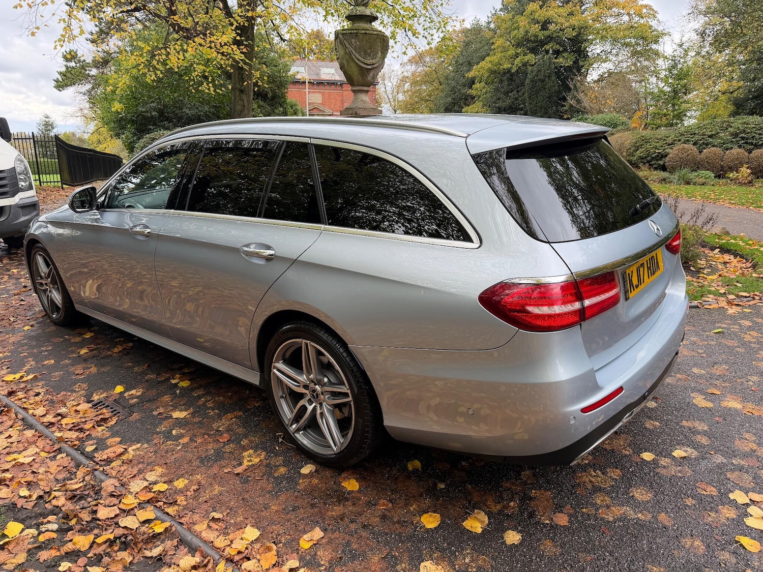 Used Mercedes-Benz E Class 2017 for sale - 76360372: Photo 10