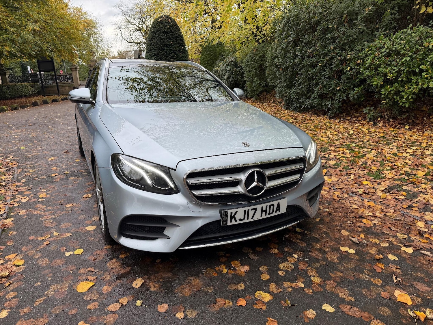 Used Mercedes-Benz E Class 2017 for sale - 76360372: Photo 4