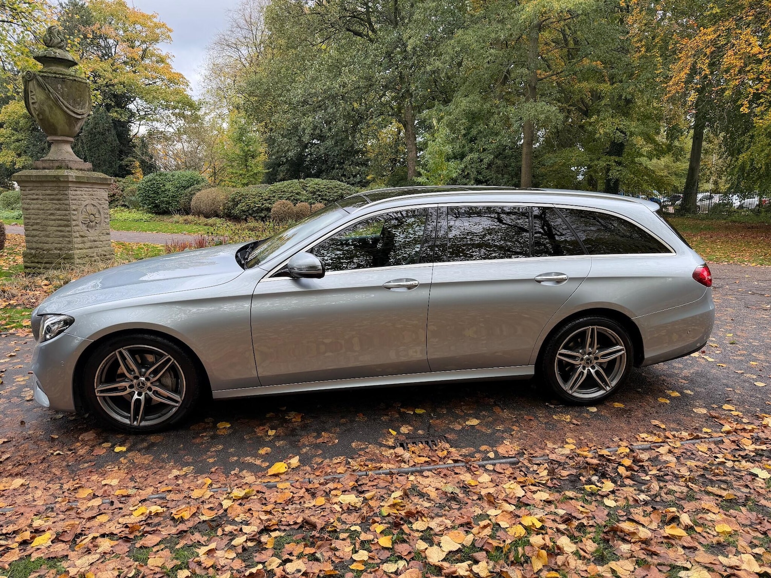 Used Mercedes-Benz E Class 2017 for sale - 76360372: Photo 8