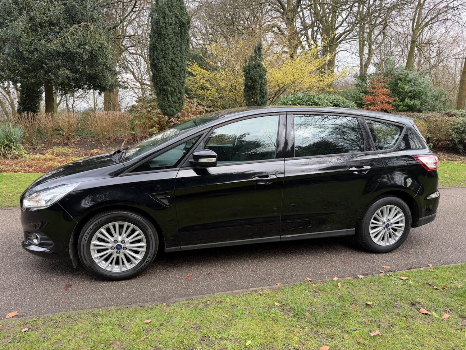 Used Ford S-Max 2017 for sale - 77625098: Photo 11