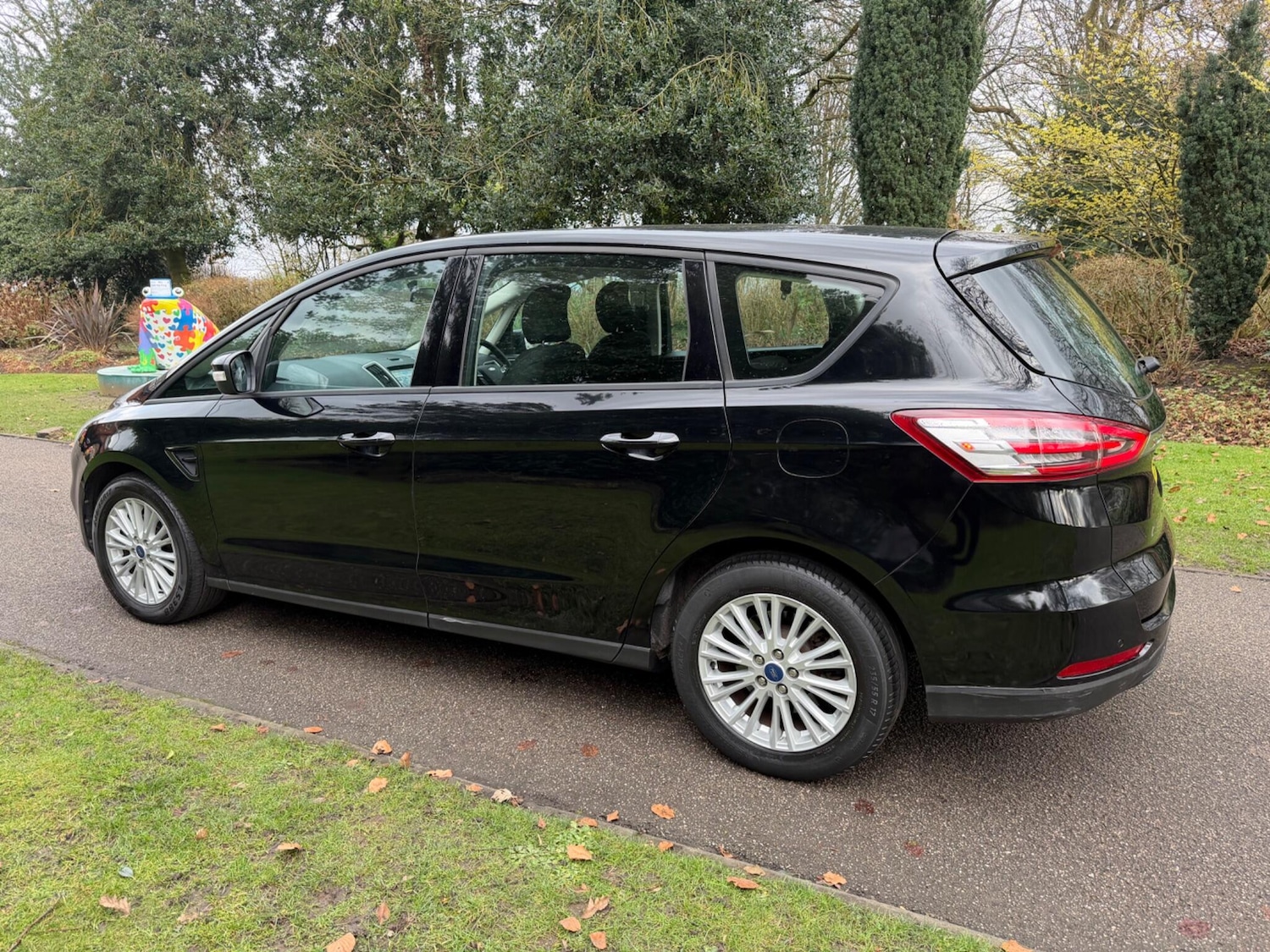 Used Ford S-Max 2017 for sale - 77625098: Photo 12