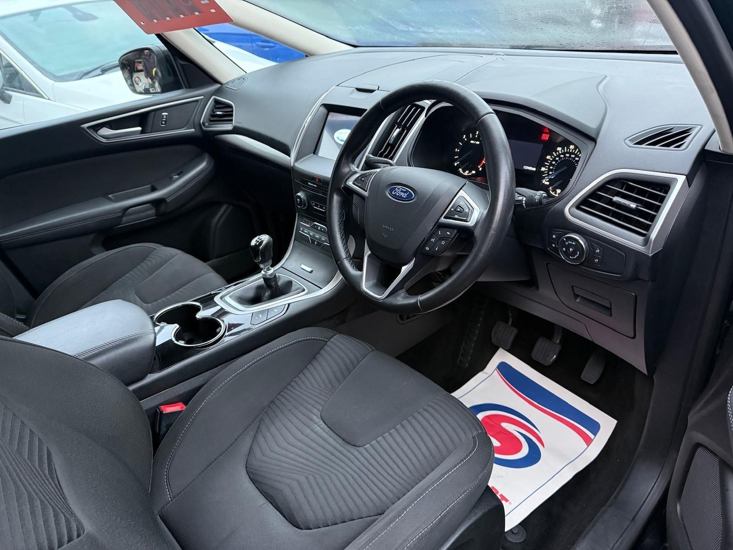 Used Ford S-Max 2017 for sale - 77625098: Photo 5