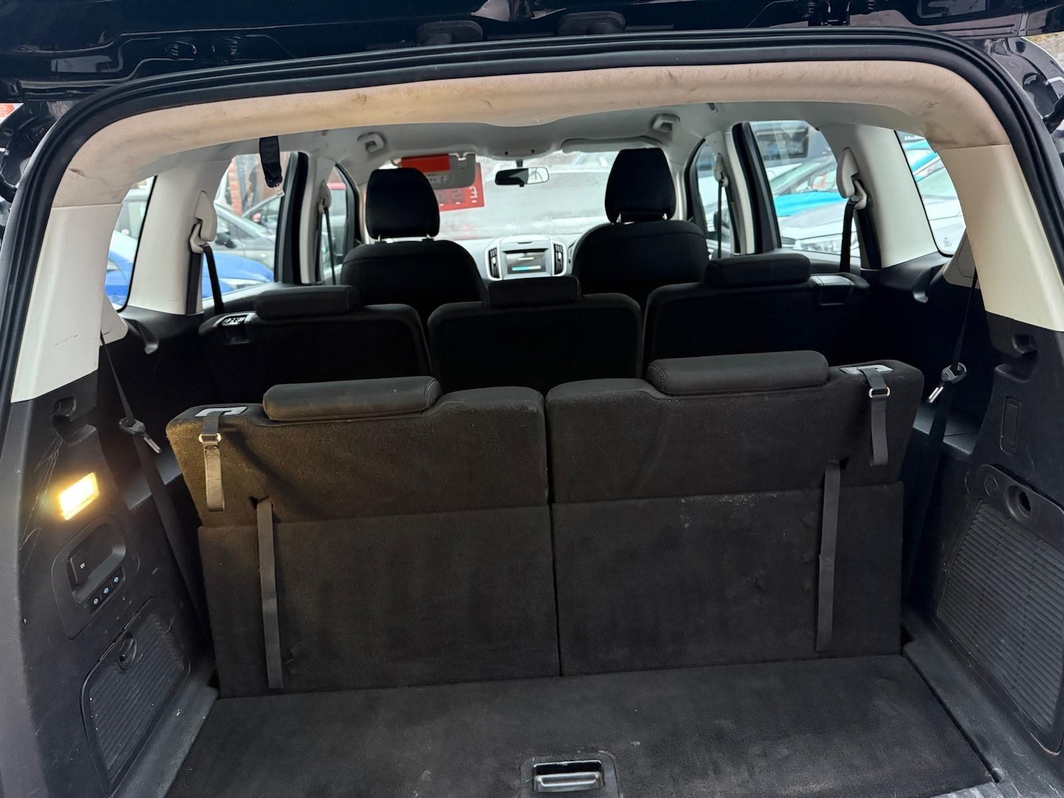 Used Ford S-Max 2017 for sale - 77625098: Photo 7