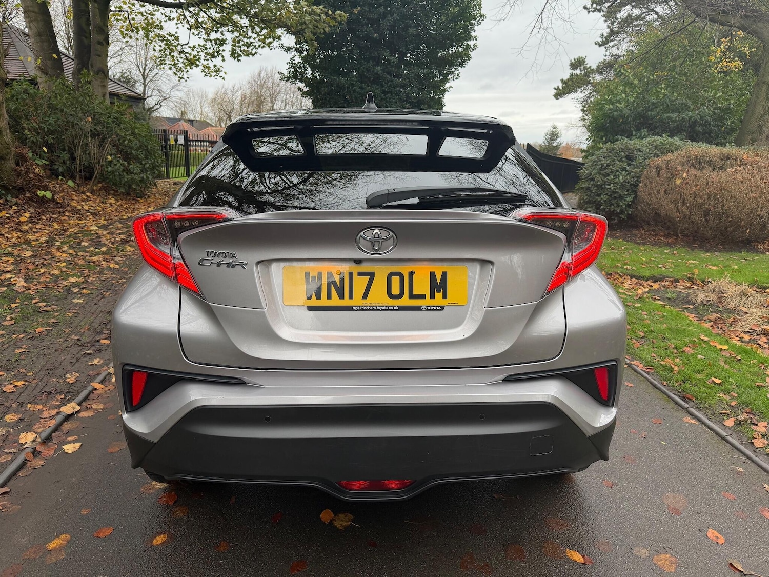 Used Toyota C-HR 2017 for sale - 76538925: Photo 11