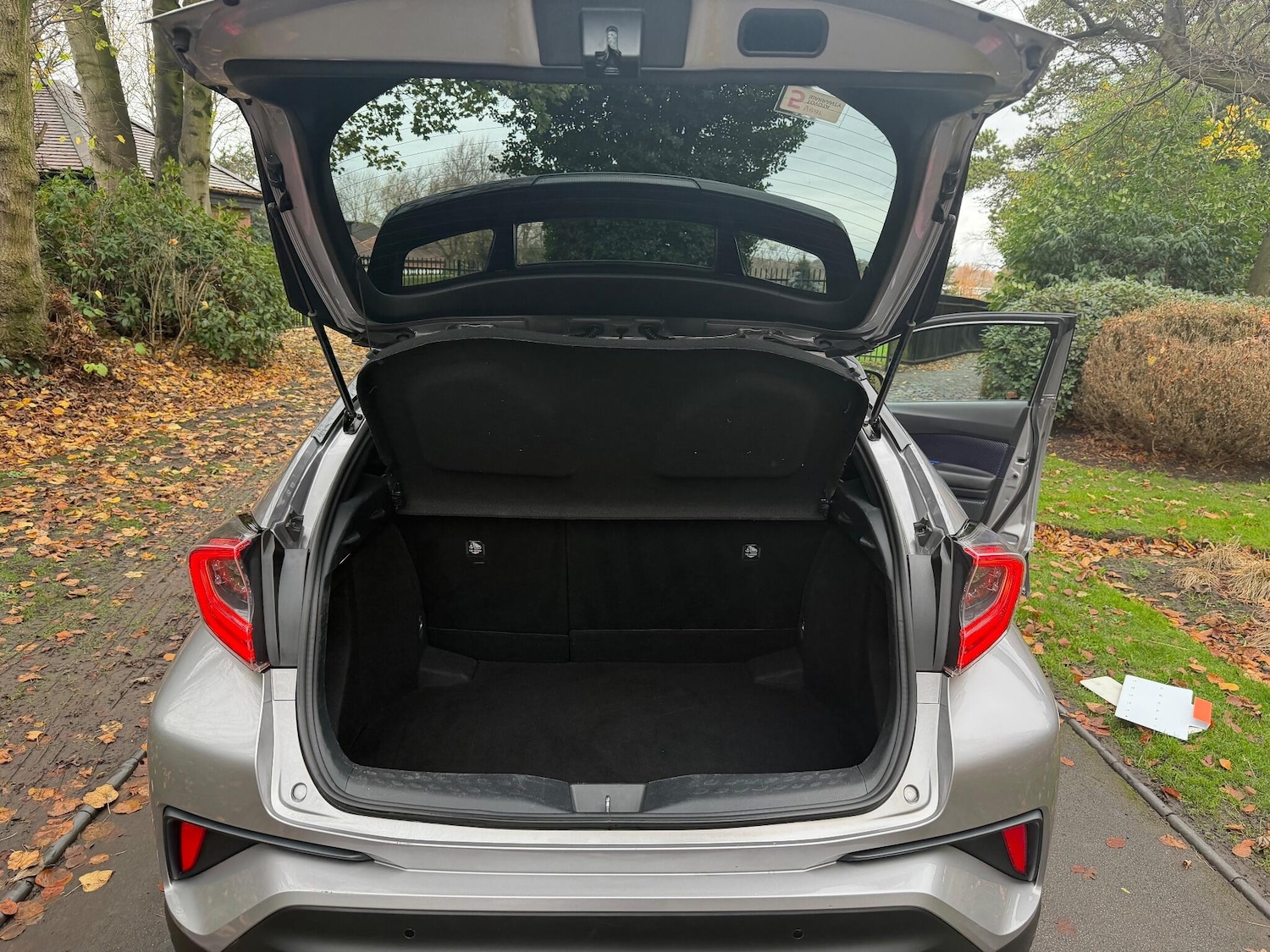 Used Toyota C-HR 2017 for sale - 76538925: Photo 22