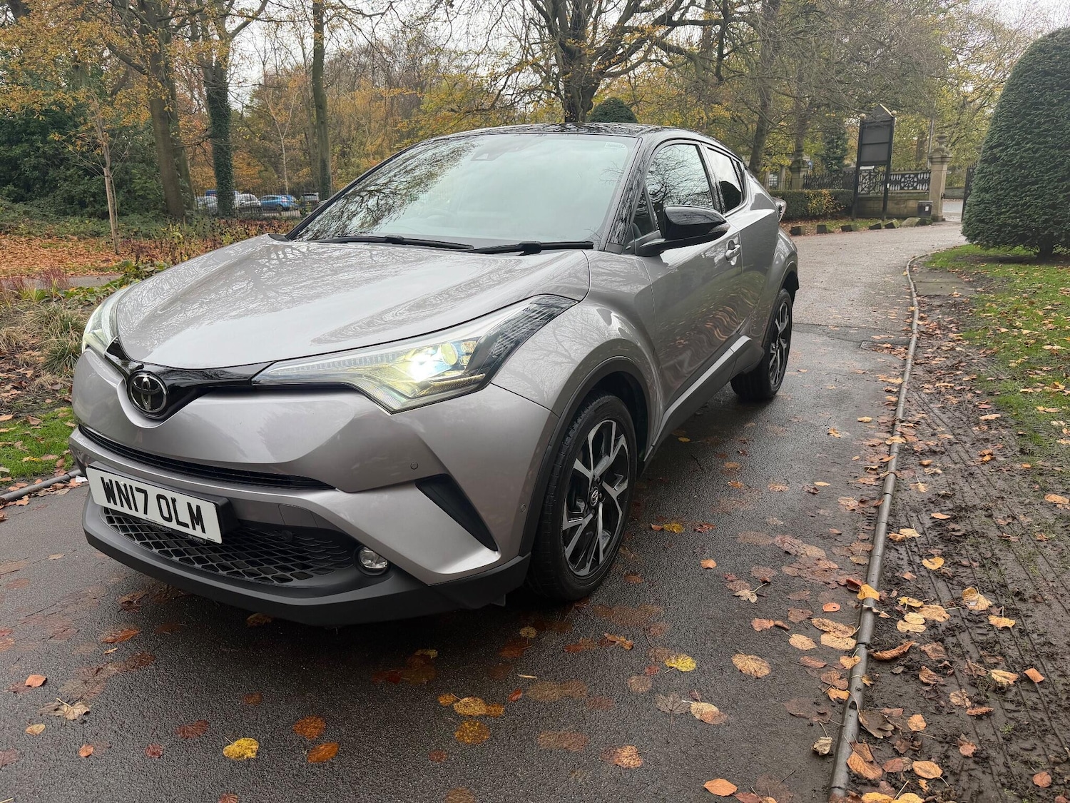 Used Toyota C-HR 2017 for sale - 76538925: Photo 6