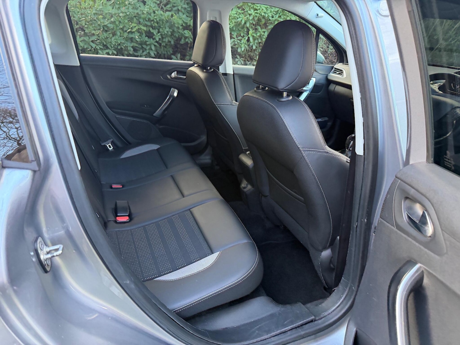 Used Peugeot 2008 2017 for sale - 77163053: Photo 20