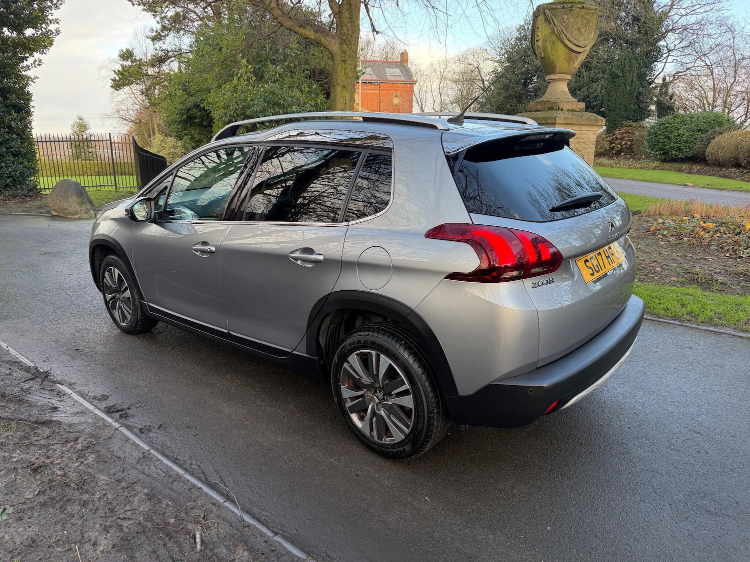 Used Peugeot 2008 2017 for sale - 77163053: Photo 6
