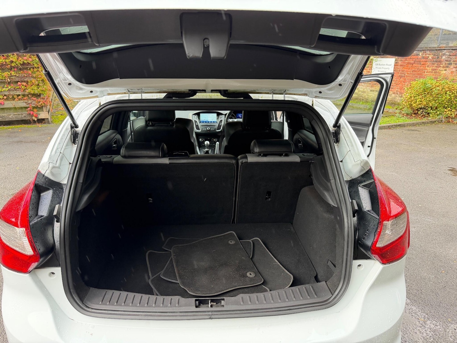 Used Ford Focus 2013 for sale - 76284326: Photo 20