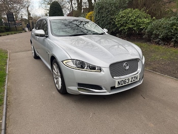 Used Jaguar XF 2014 for sale - 78007220: Photo