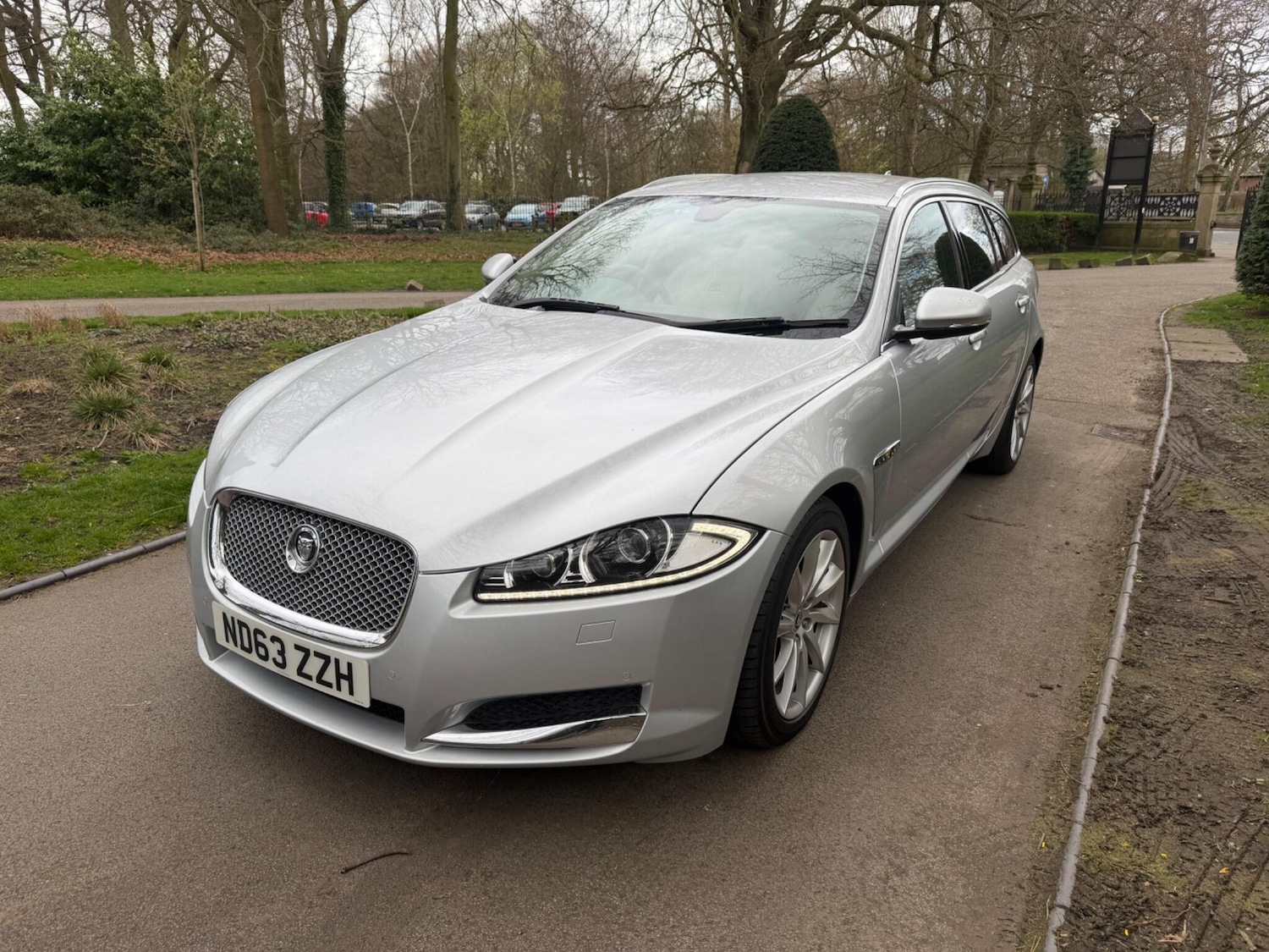 Used Jaguar XF 2014 for sale - 78007220: Photo 6