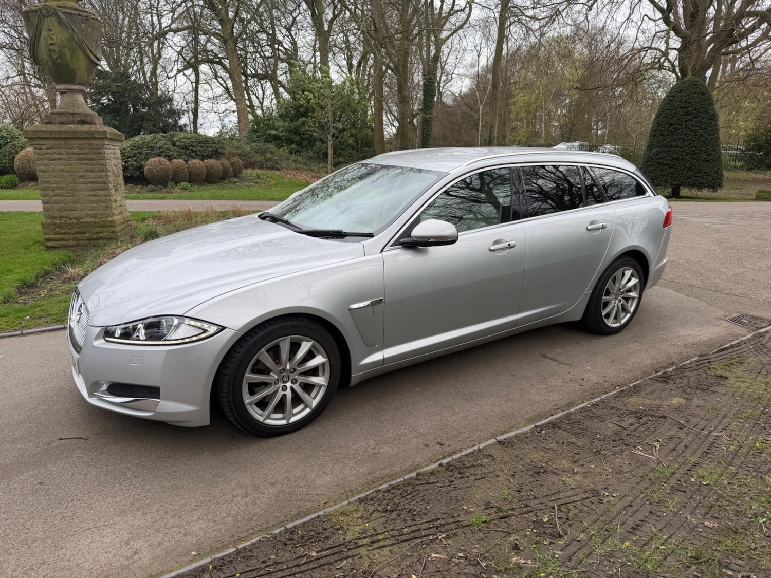 Used Jaguar XF 2014 for sale - 78007220: Photo 7