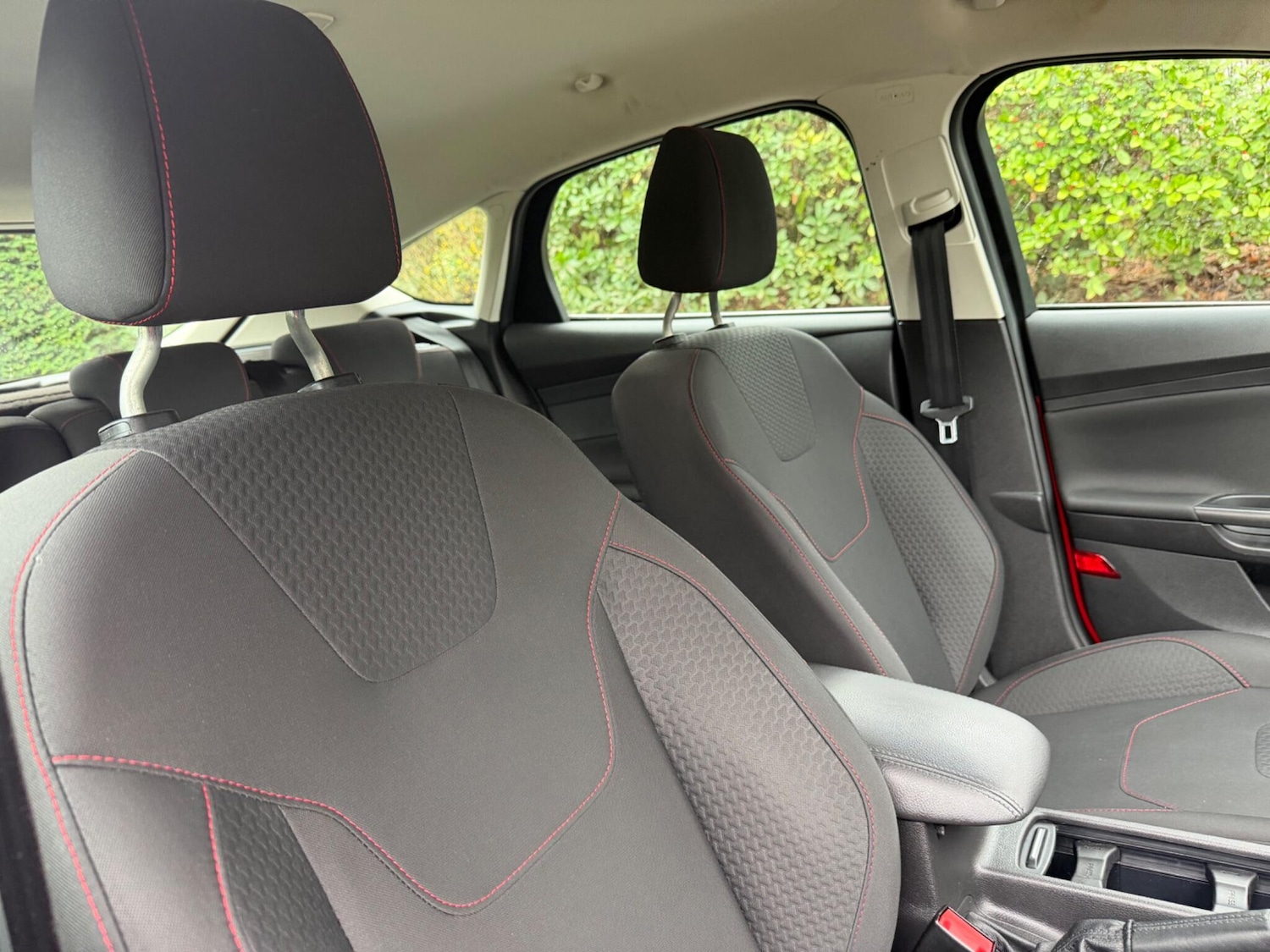 Used Ford Focus for sale - 77854292: Photo 15