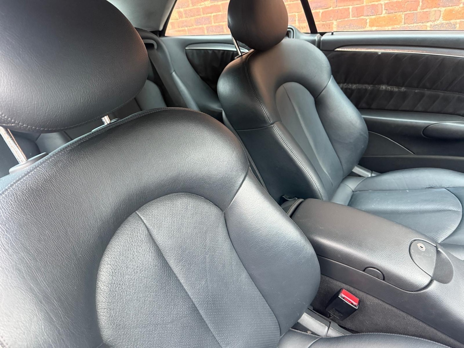 Used Mercedes-Benz CLK 2004 for sale - 76989579: Photo 10