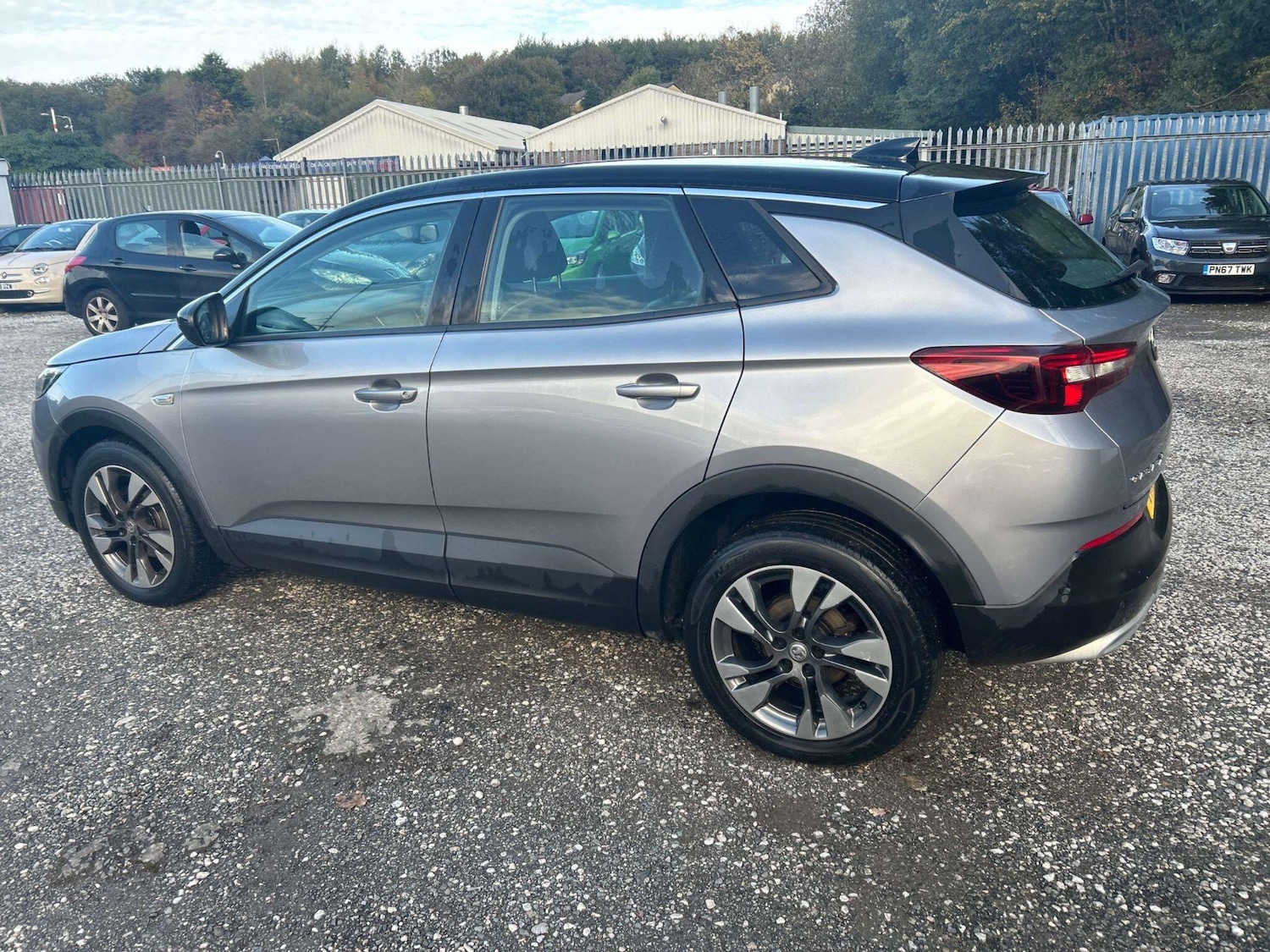 Used Vauxhall Grandland X 2019 for sale - 76456676: Photo 2