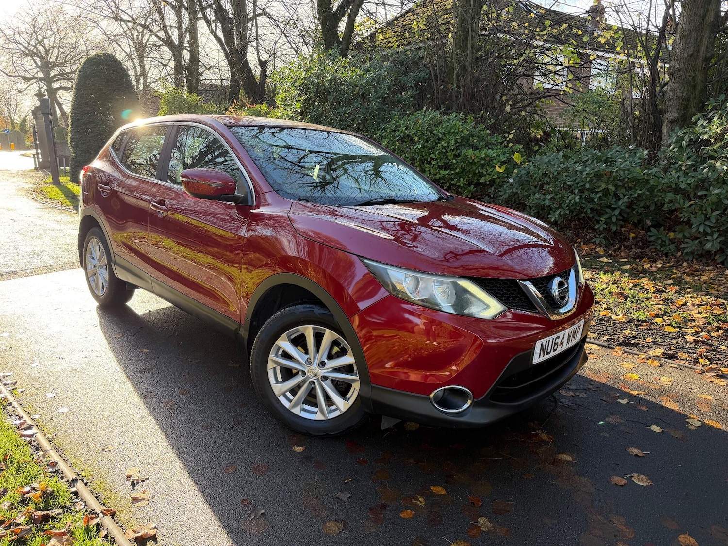 Used Nissan Qashqai 2014 for sale - 76095110: Photo 2