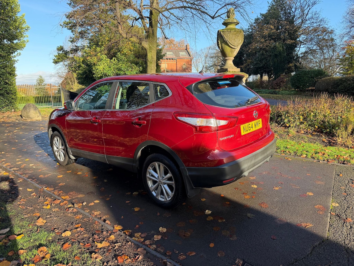 Used Nissan Qashqai 2014 for sale - 76095110: Photo 9