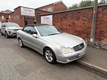Used Mercedes-Benz CLK 2004 for sale - 76284096: Photo