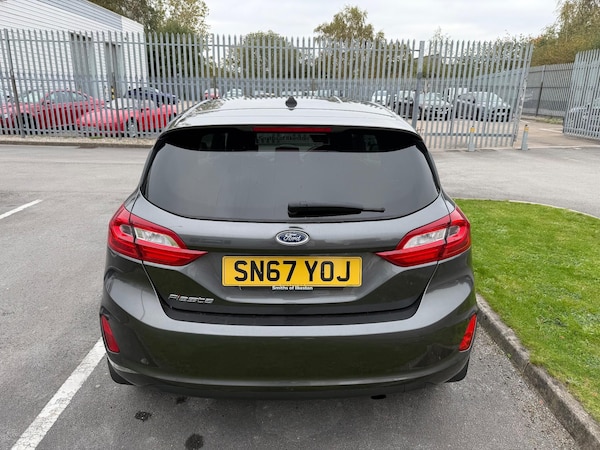 Used Ford Fiesta 2017 for sale - 76282623: Photo 5
